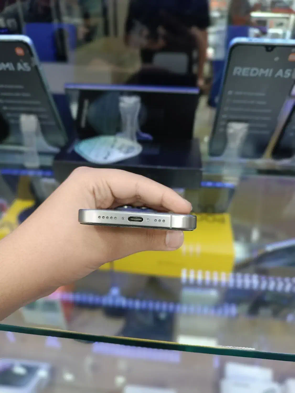 آیفون 15 پرو|موبایل|قم, پردیسان|دیوار