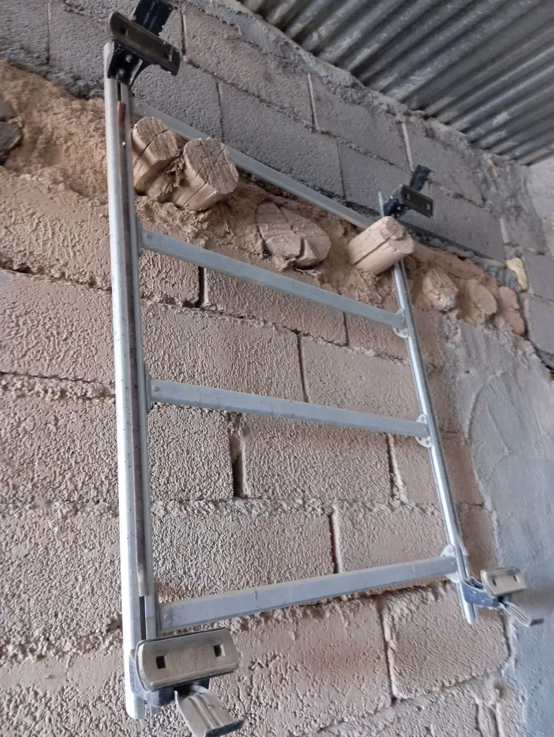 باربند آلمینیوم.پژو.سمند.|قطعات یدکی و لوازم جانبی|ماهیدشت, |دیوار