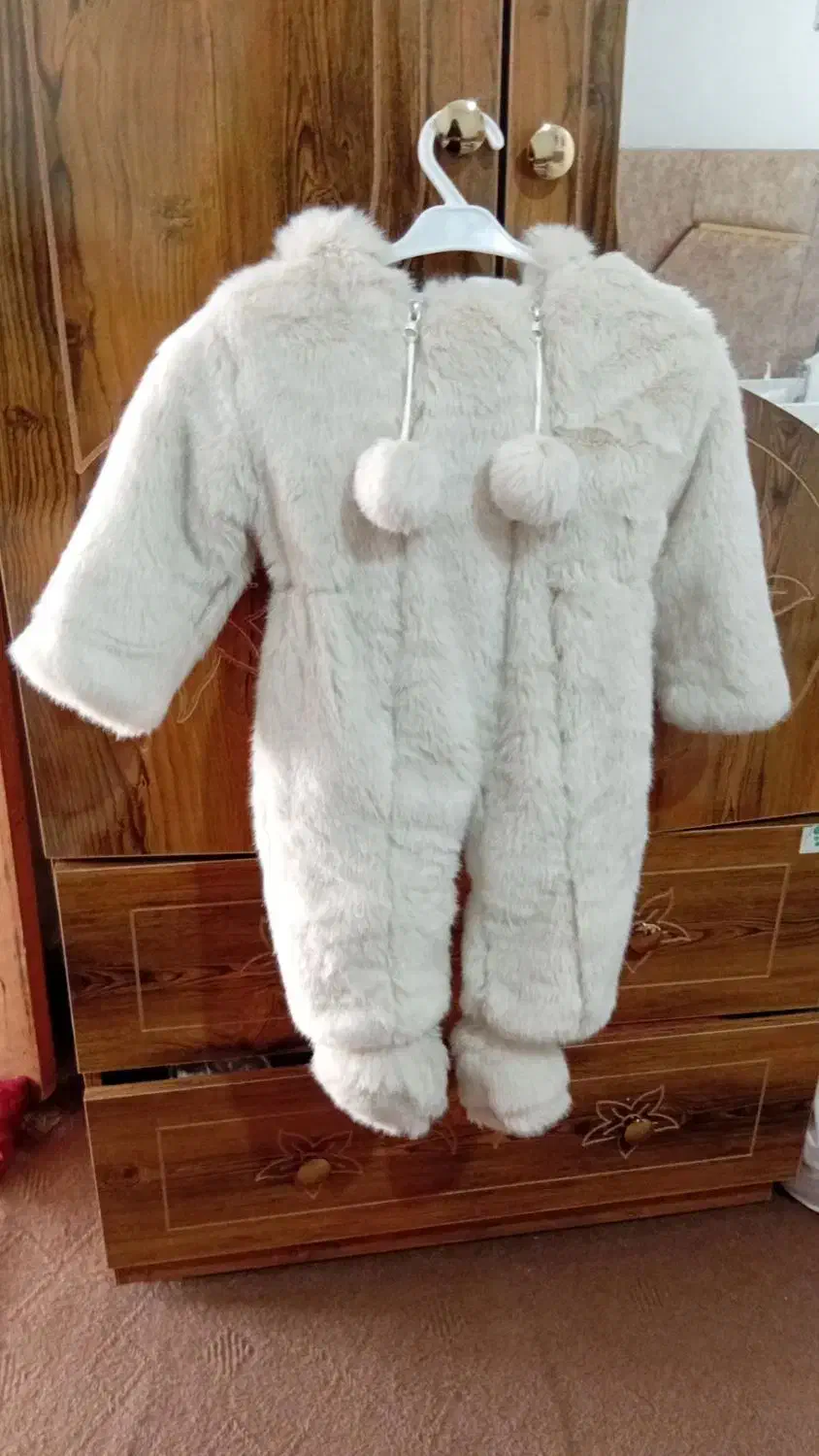 سرهمی تمام خز ضخیم|کفش و لباس بچه|نیر (اردبیل), |دیوار