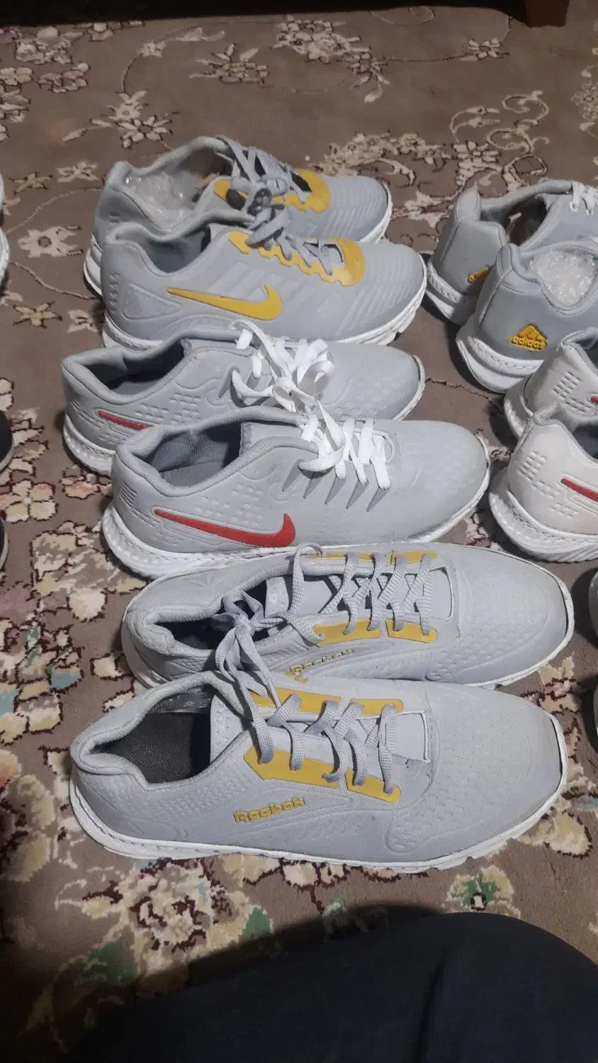 ۳.۴۳|کیف، کفش، کمربند|قرچک, قشلاق جیتو|دیوار