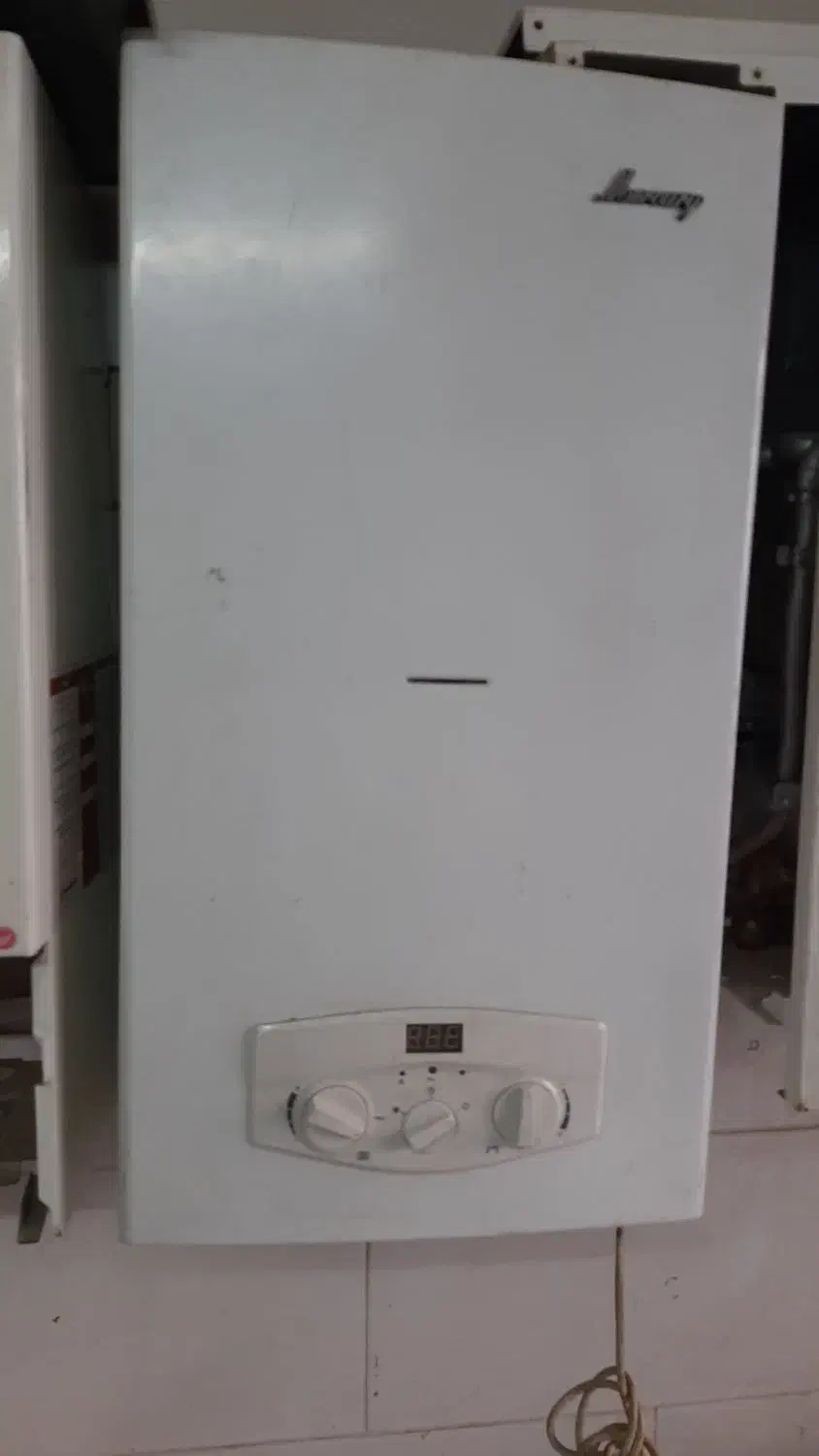 تعمیرات انواع پکیج و آبگرمن دیواری واسپیلت|خدمات پیشه و مهارت|کبودرآهنگ, |دیوار