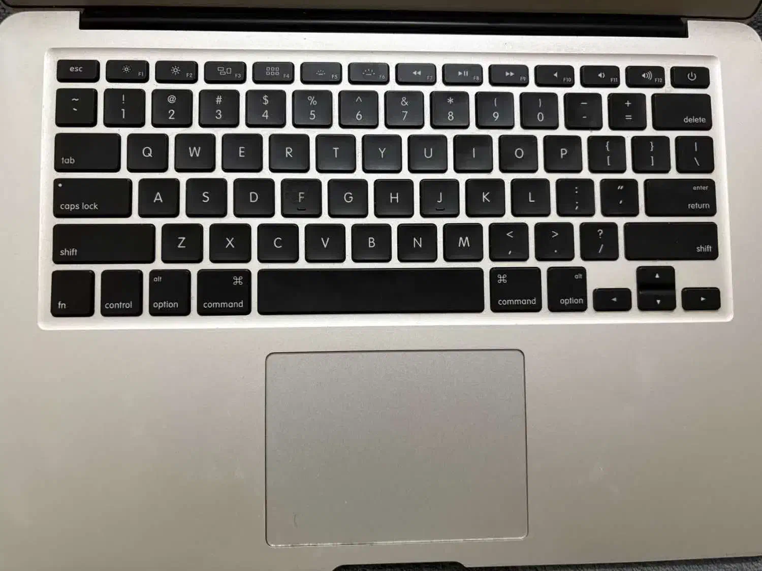 مک بوک ایر Ram 8GB DDR3  256GB SSD i5|رایانه همراه|اهواز, کیان اباد|دیوار