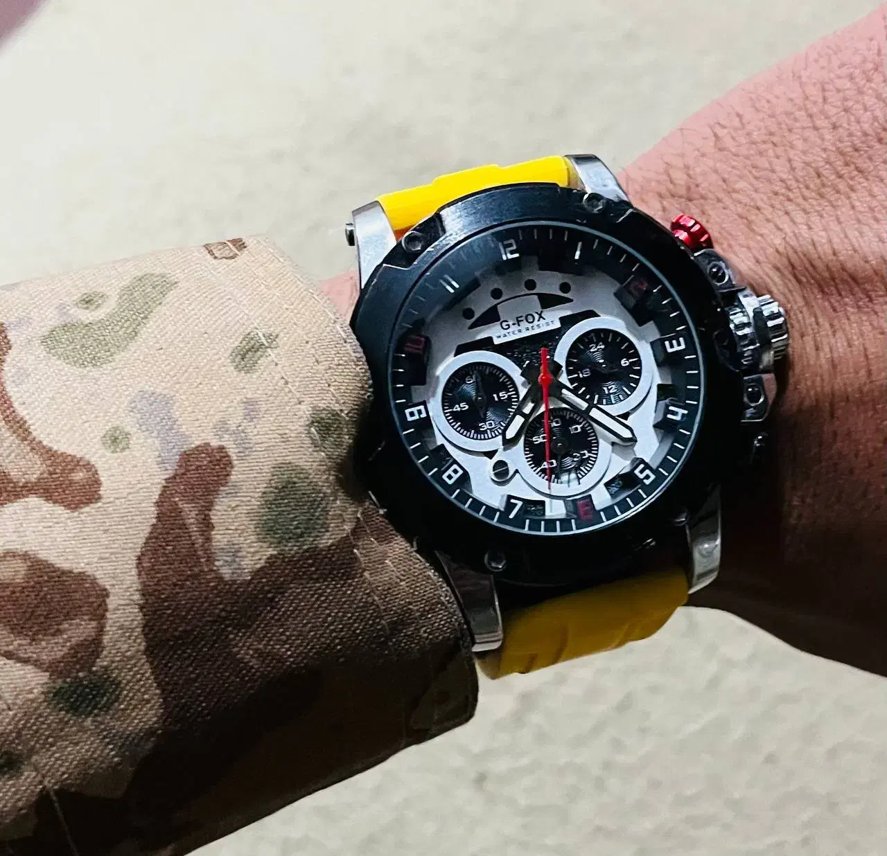 ساعت مچی|ساعت|ساوه, |دیوار