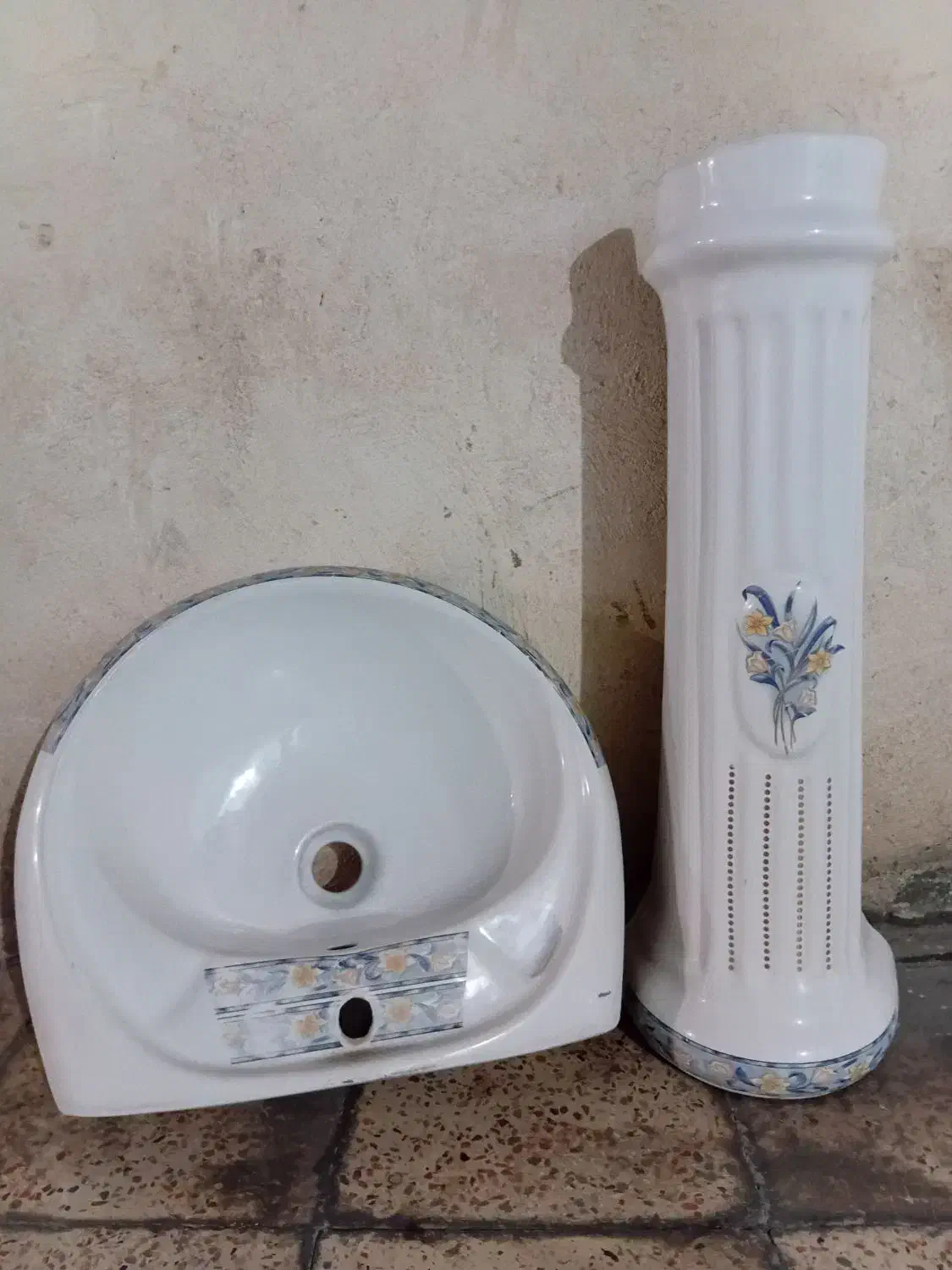 روشویی کارکردی|لوازم سرویس بهداشتی|اندیمشک, |دیوار