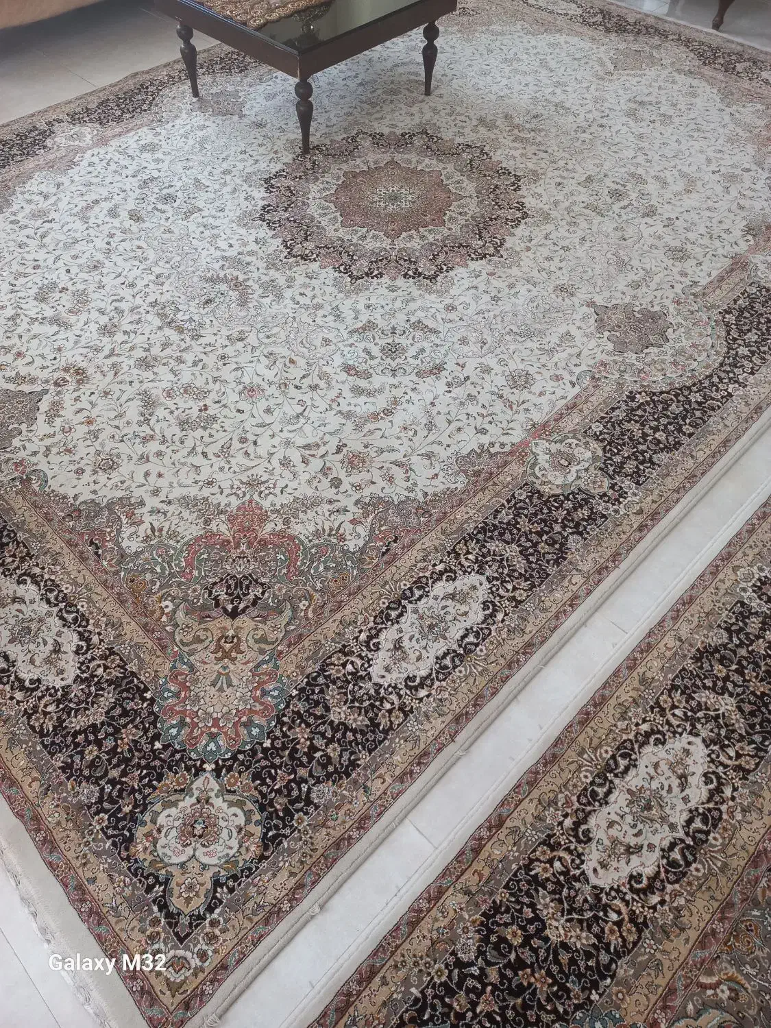 فرش ۱۲ متری پاتریس|فرش|رودهن, |دیوار