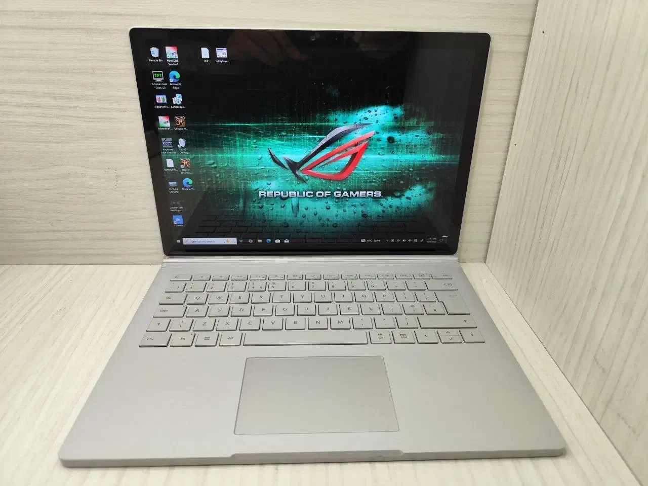 مهندسی گرافیکی sureface book2 i7رم۱۶گرافیکGTX|رایانه همراه|تهران, باغ فیض|دیوار