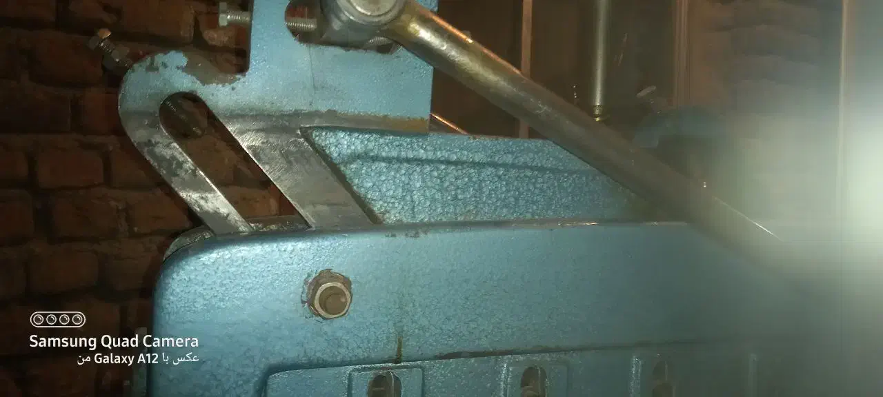 گیوتین کاغذ تحریر|لوازم التحریر|فردیس, نگارستان|دیوار