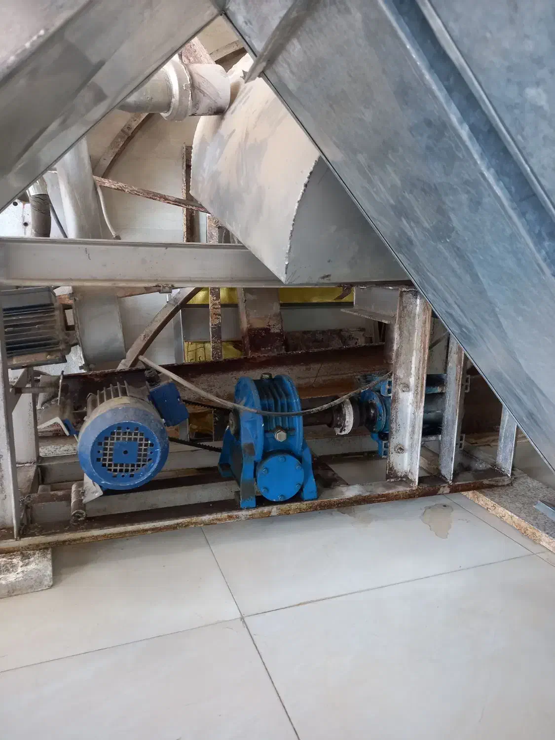 تنور سنگک کاظمیان|ماشینآلات صنعتی|نورآباد ممسنی, |دیوار