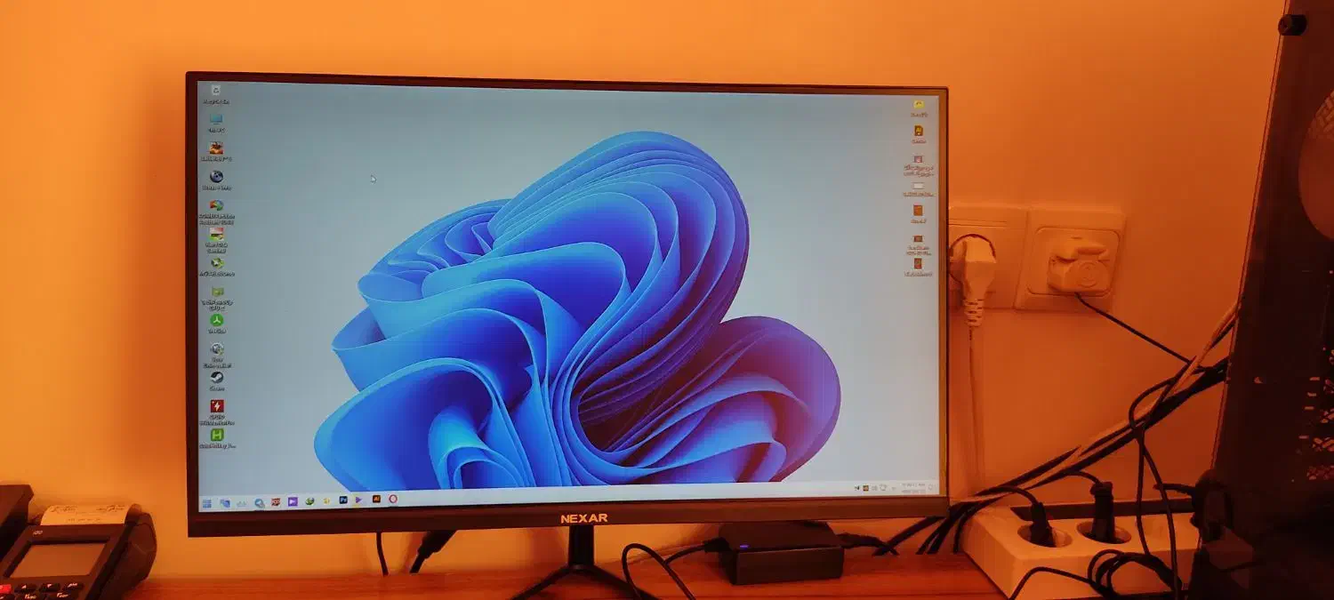 مانیتور ۲۲ نکسار|قطعات و لوازم جانبی رایانه|اردبیل, |دیوار