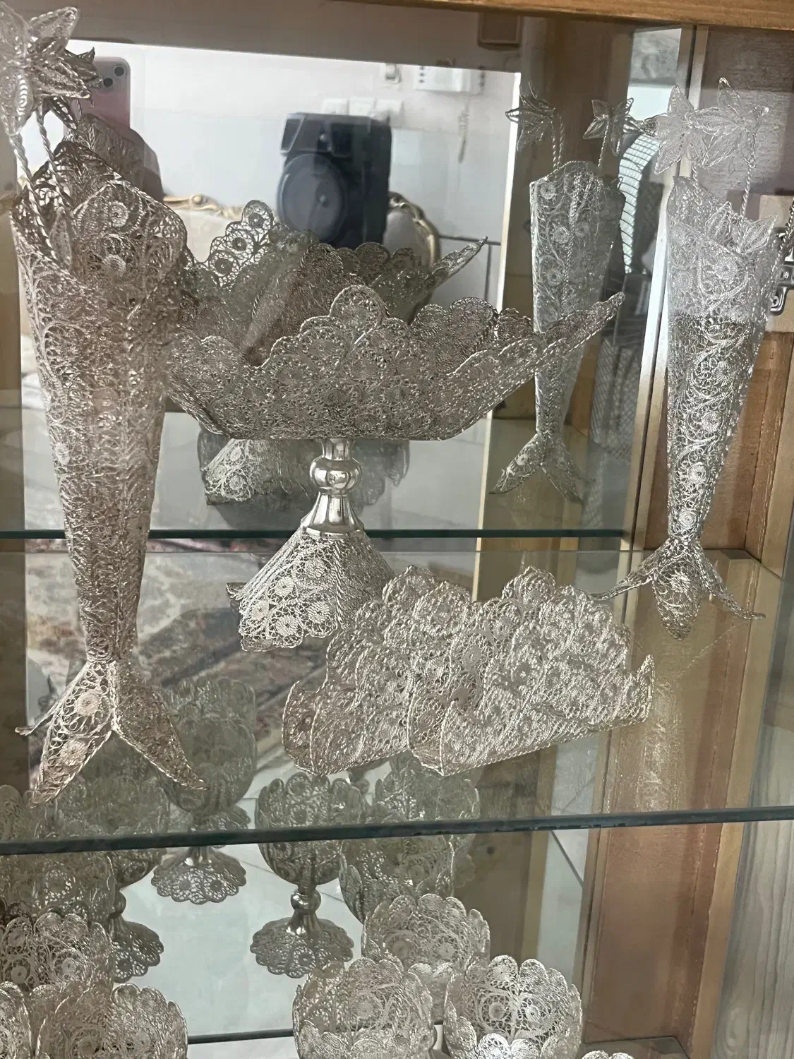 اینه شمدان و میز -ظروف ملیله|آینه|اصفهان, دستگرده|دیوار