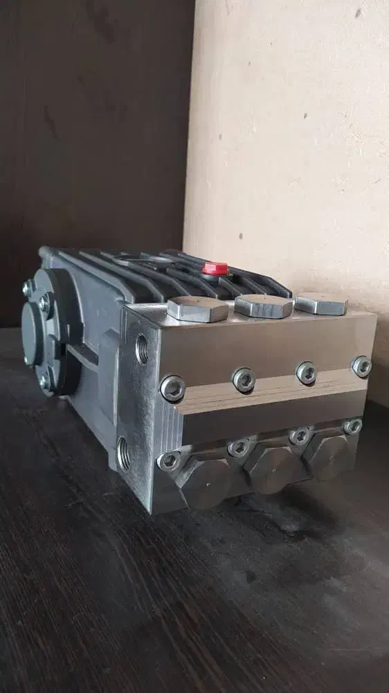 فروش قطعات سرسیلنددر پمپ کارواش صنعتی|ماشین‌آلات صنعتی|تبریز, |دیوار