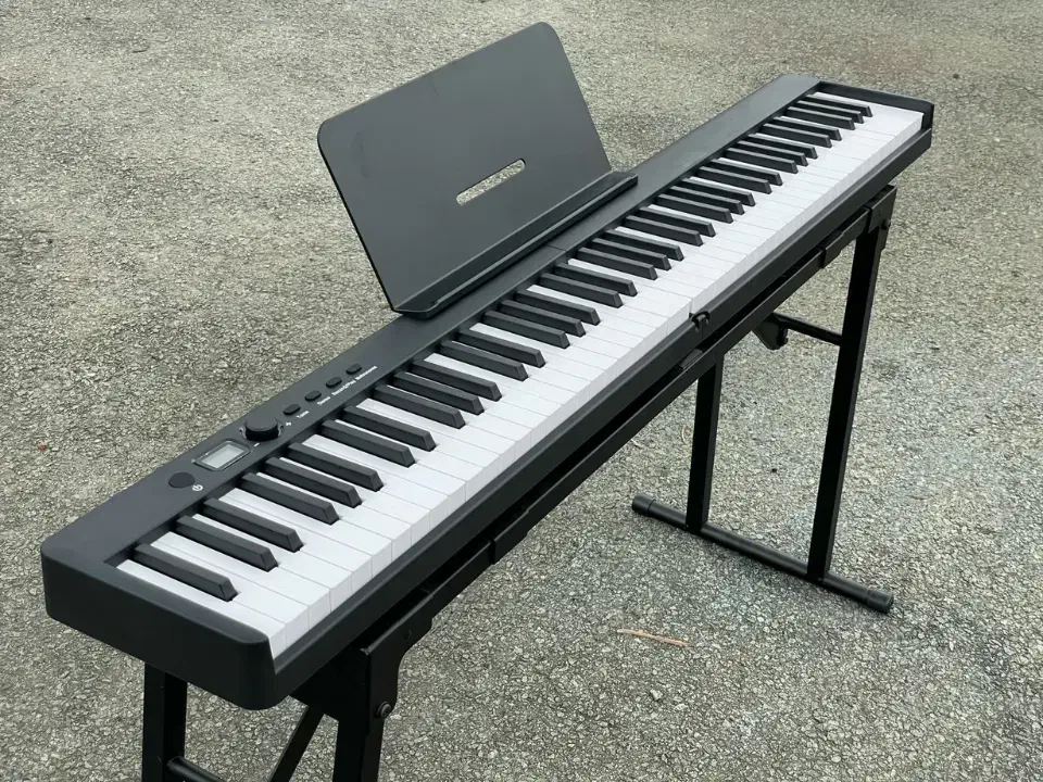 پیانو suzuki ، konix ، bx|پیانو، کیبورد، آکاردئون|تهران, میدان ولیعصر|دیوار