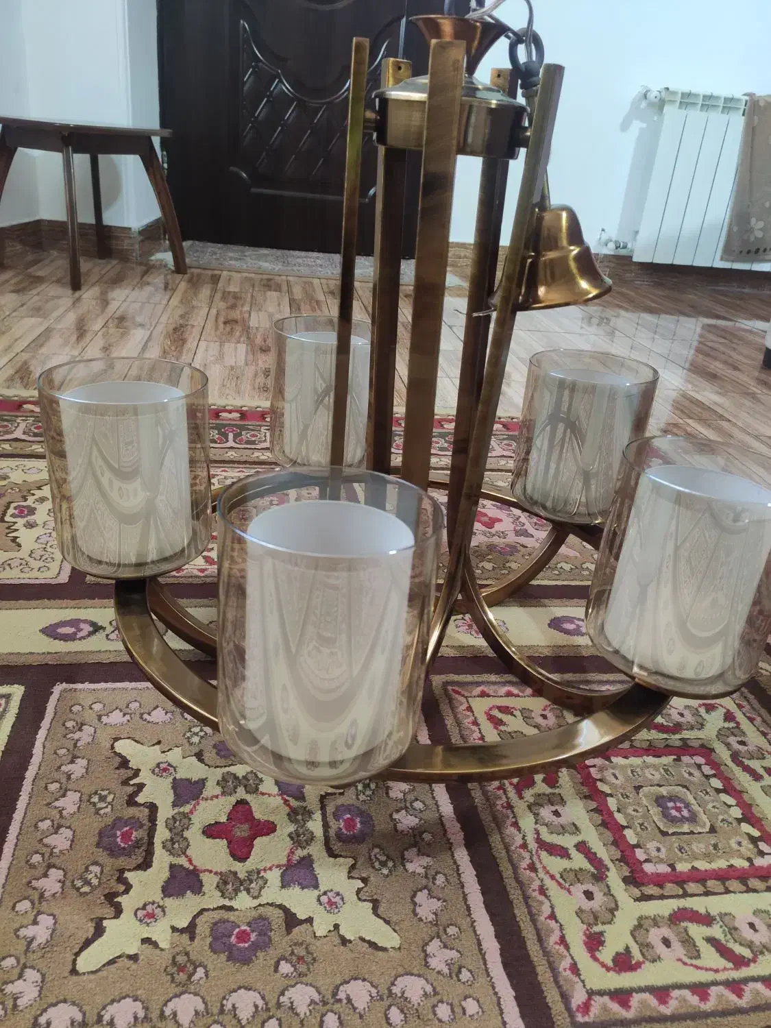 لوستر|لوستر و چراغ آویز|رشت, گیل|دیوار