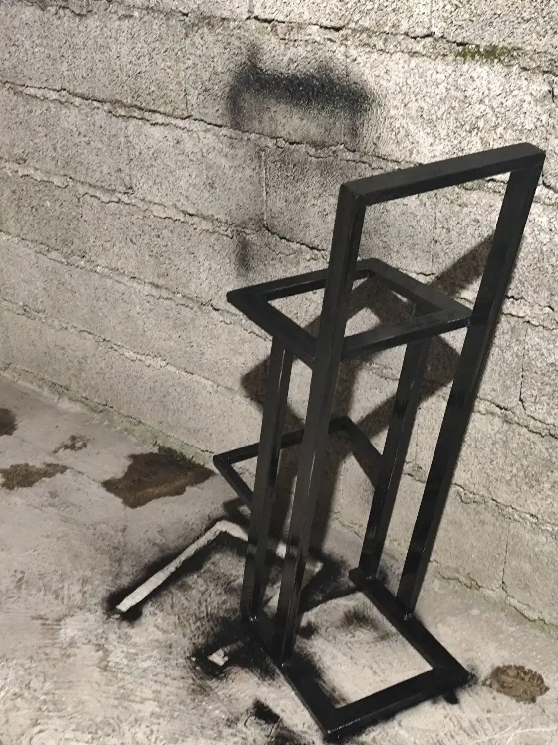 ساخت میز و صندلی|کافی‌شاپ و رستوران|رشت, بلوار گیلان|دیوار