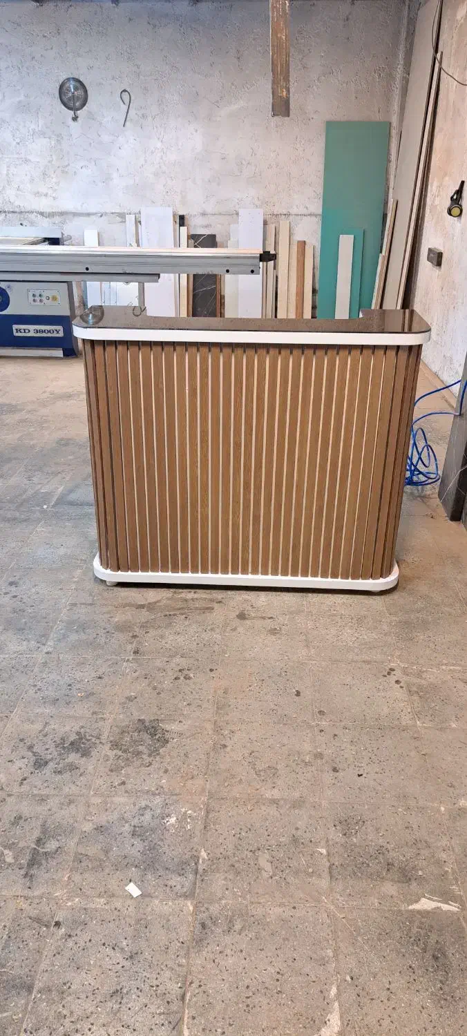 میز کانتر منهنی|مبلمان اداری|فردیس, شهرک اسکویی|دیوار