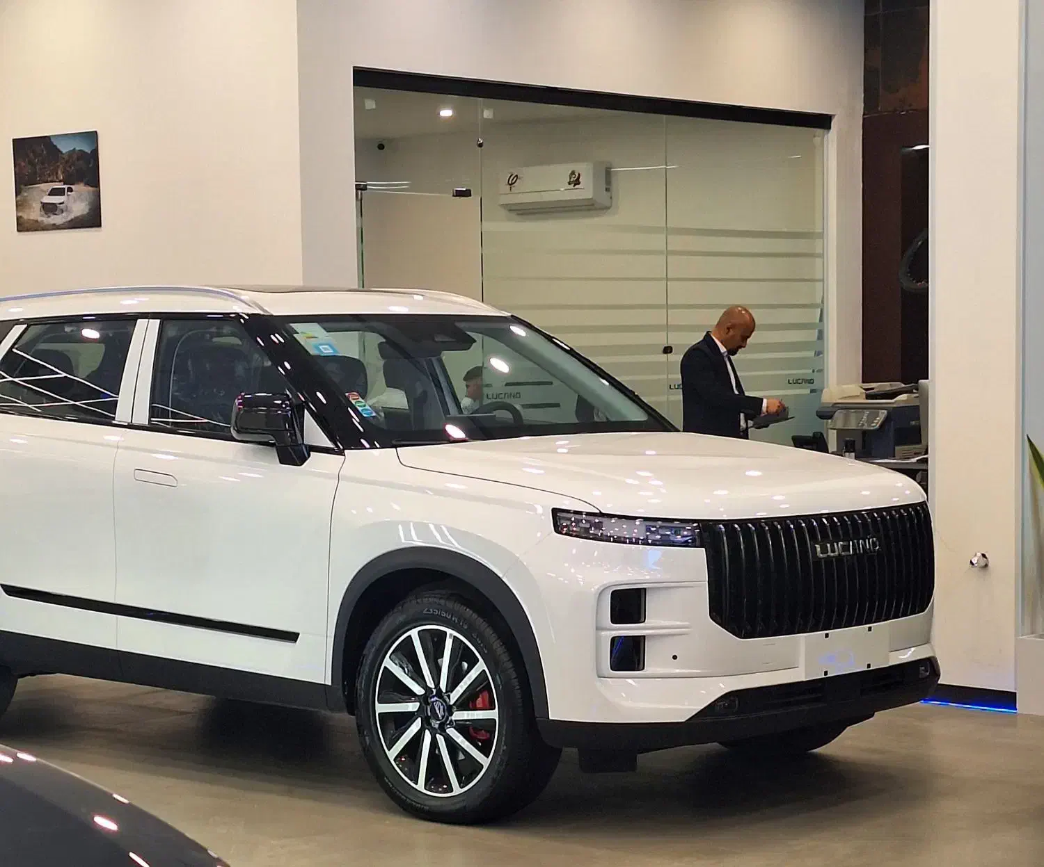 لوکانو L7|خودرو سواری و وانت|اصفهان, نقش جهان|دیوار