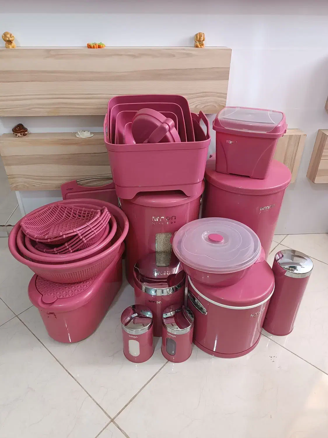 حراج مقداری لوازم منزل و آشپزخانه|حراج|شاهین‌شهر, شهرک هشت بهشت|دیوار