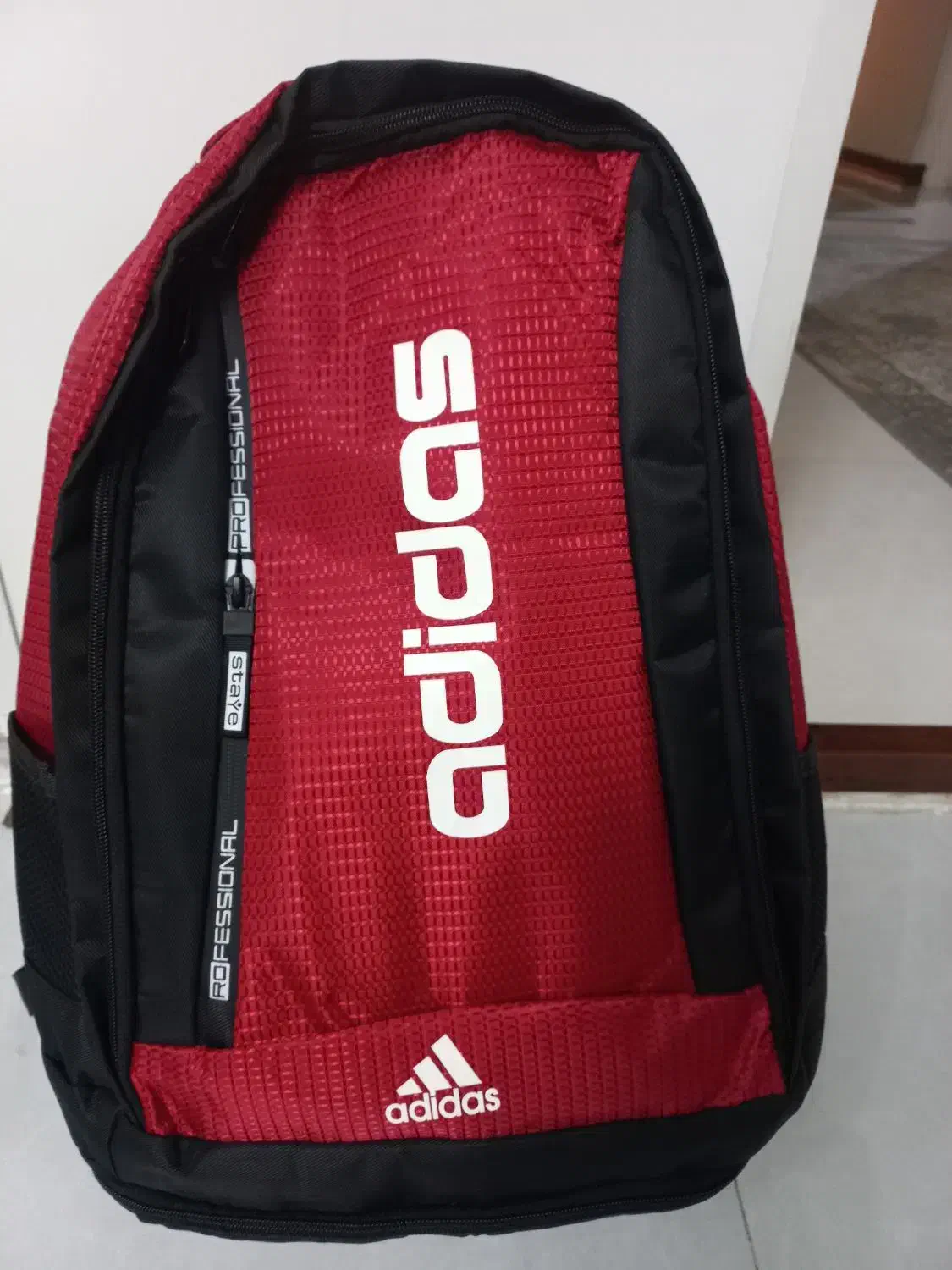 کوله ورزشی|کیف، کفش، کمربند|کرمان, |دیوار