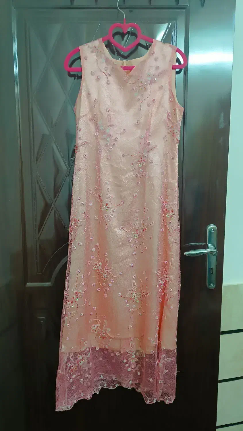 لباس مجلسی|لباس|گناباد, |دیوار