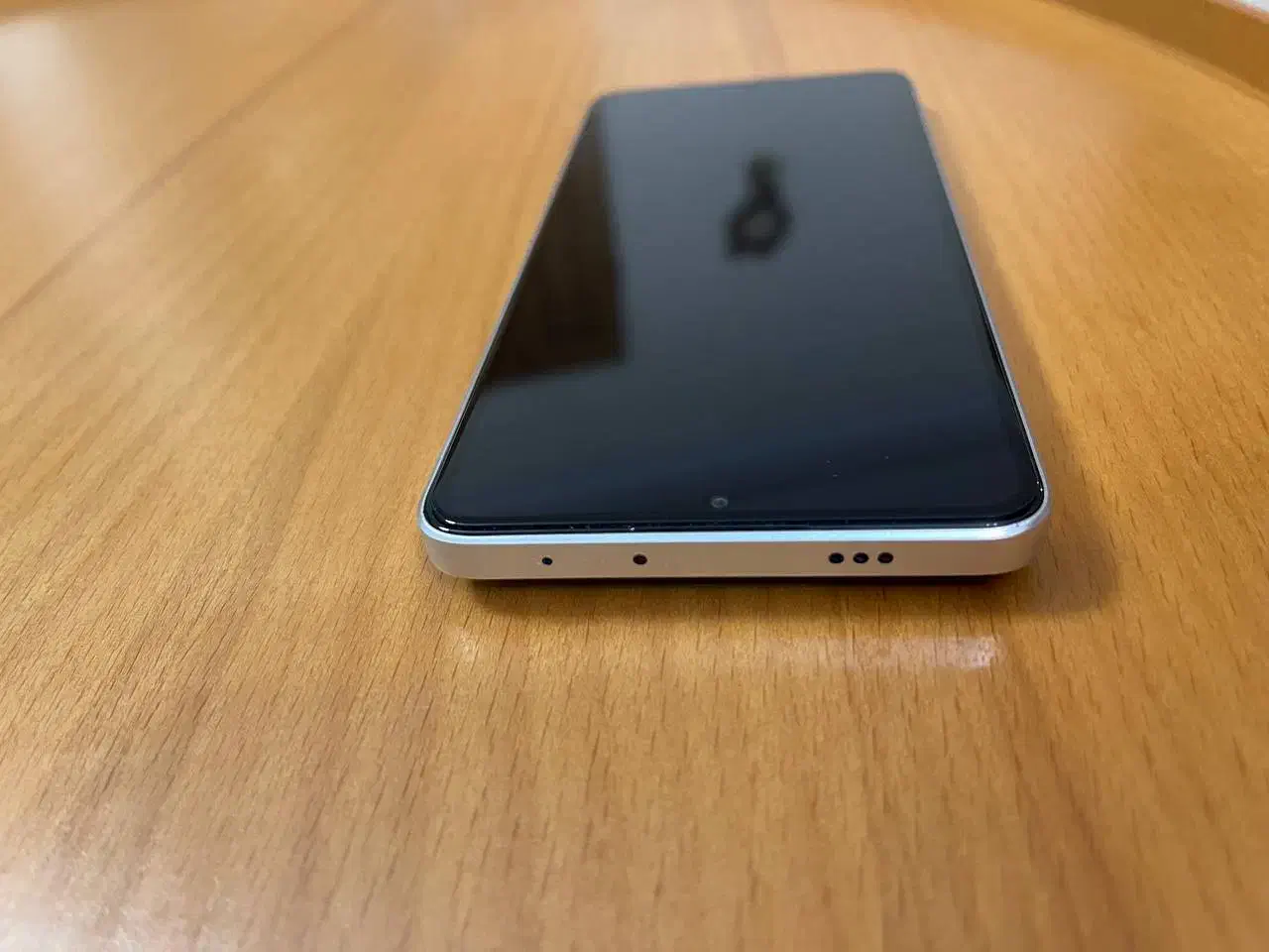 گوشی آیکس 6 پرو (X6 Pro) رنگ خاص و شیک نقره‌ای|موبایل|تهران, تسلیحات|دیوار