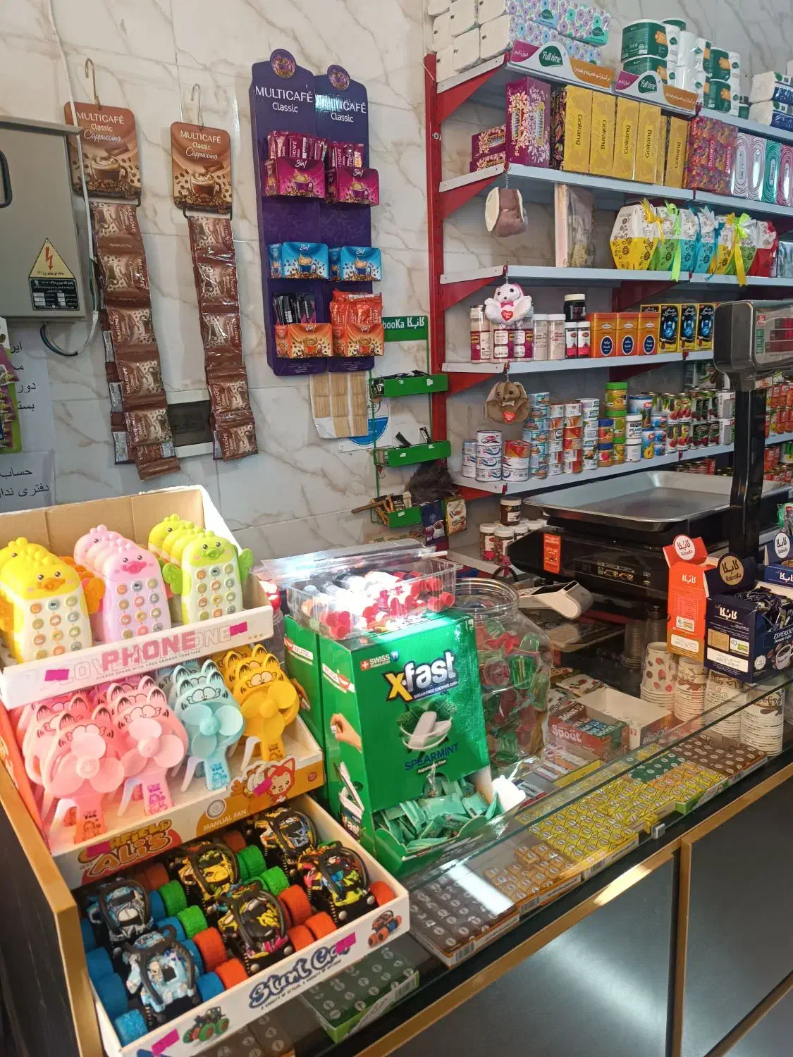 واگذاری سوپرمارکت رو به روی مجتمع پارس فاز 2|اجارهٔ مغازه و غرفه|هشتگرد, فاز ۲ مهستان|دیوار