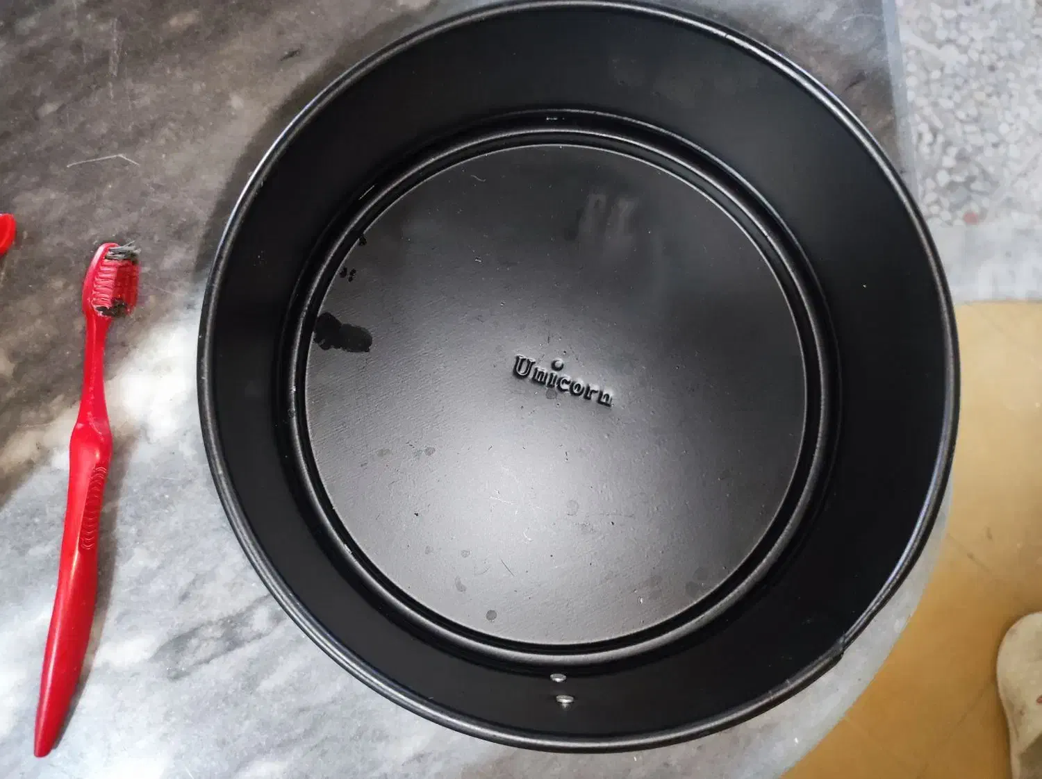 مقداری وسایل منزل به فروش میرسد|ظروف سرو و پذیرایی|بندر انزلی, متروپل|دیوار