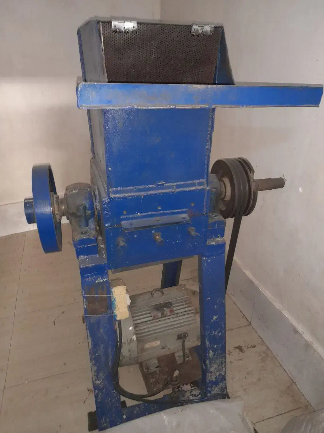 ماشین آلات صنعتی آسیاب و کمپرسور باد|ماشین‌آلات صنعتی|نیشابور, بنیاد شهید|دیوار