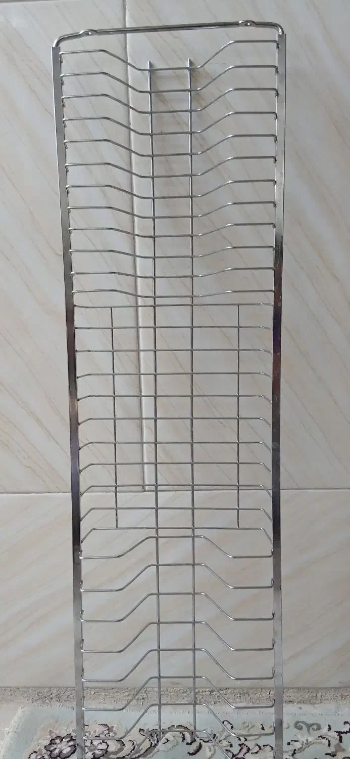 آبچکان نو|آبچکان و نظمدهنده ظروف|اصفهان, شاهد|دیوار