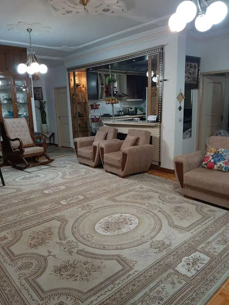 ۱۱۰متر    با پارکینگ   با قابلیت دریافت وام|فروش آپارتمان|رشت, پارک شهر|دیوار