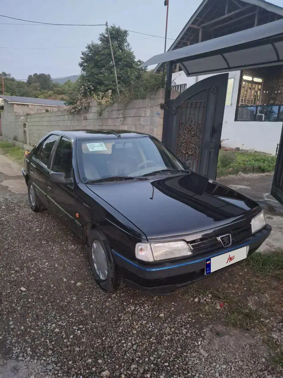 پژو 405 مشکی مدل 90|خودرو سواری و وانت|رامسر, |دیوار