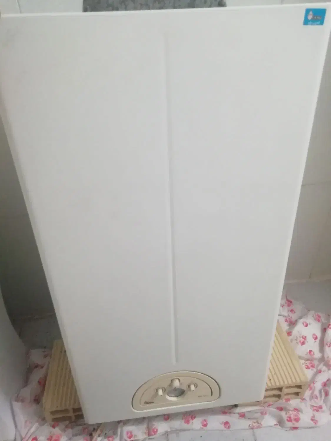 پکیج|آبگرمکن، پکیج، شوفاژ|شاهینشهر, سعدی جنوبی|دیوار