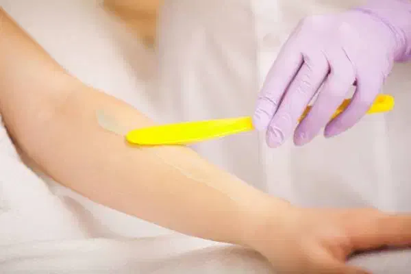 اپیلاسیون|خدمات آرایشگری و زیبایی|محمدشهر, شهرک پیام (مهرالبرز)|دیوار