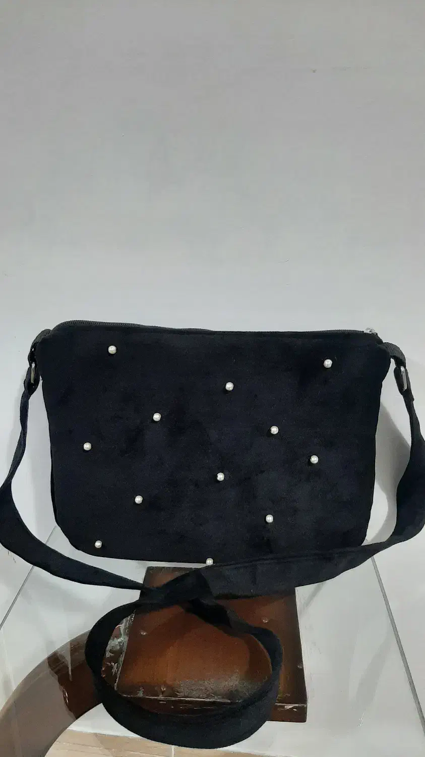 هدیه ویژه روز مادر|کیف، کفش، کمربند|شیراز, فخرآباد (دروازه کازرون)|دیوار