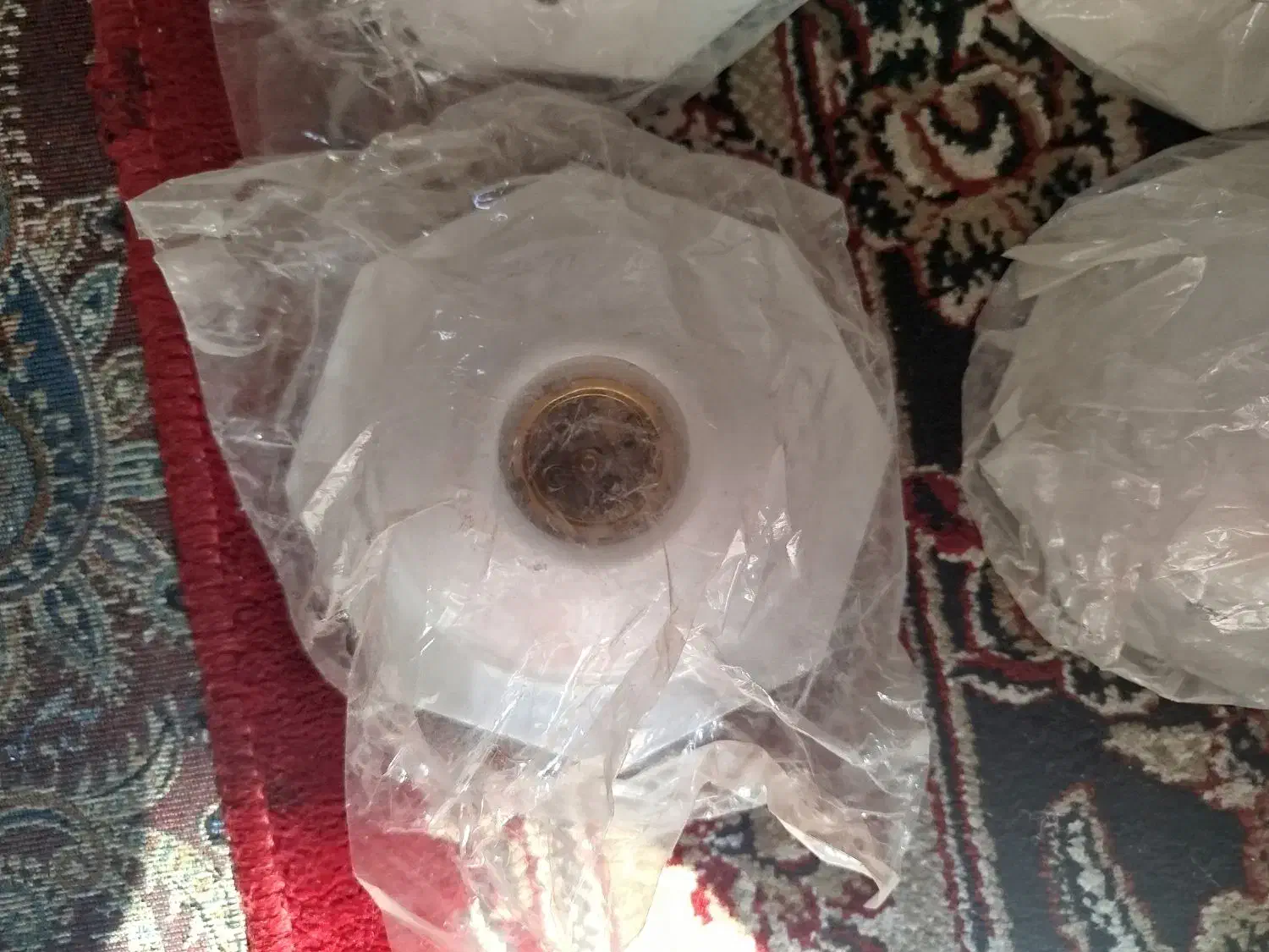 سرپیچ لامپ سقفی فلزی|لامپ و چراغ|شاهینشهر, گزبرخوار|دیوار