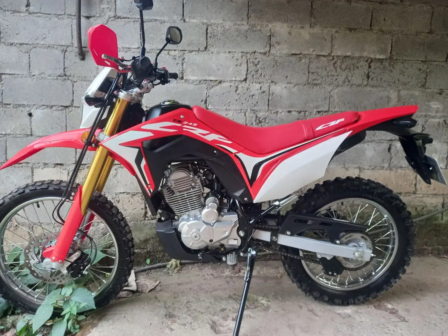 توسن ۲۵۰ طرح crf 1403|موتورسیکلت|خمام, |دیوار