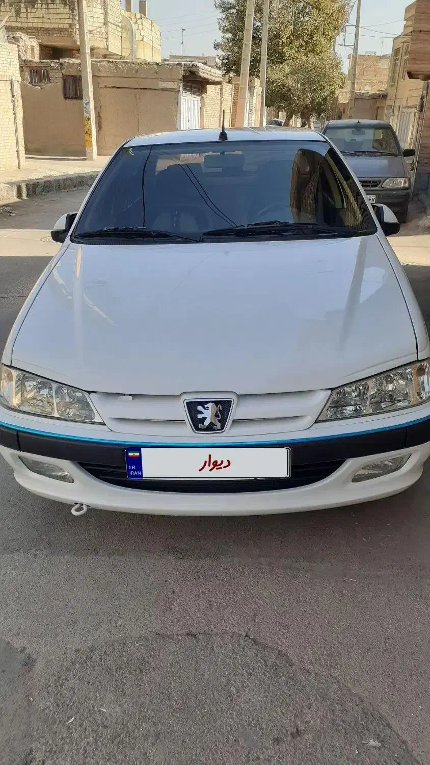 پژو پارس tu5مدل ۱۴۰۰سیمی در حد|خودرو سواری و وانت|اصفهان, نقش جهان|دیوار