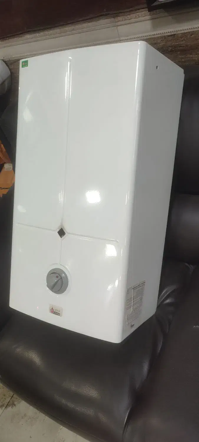 آبگرمکن دیواری بوتان در حد نو|آبگرمکن، پکیج، شوفاژ|محمدشهر, محمدشهر|دیوار