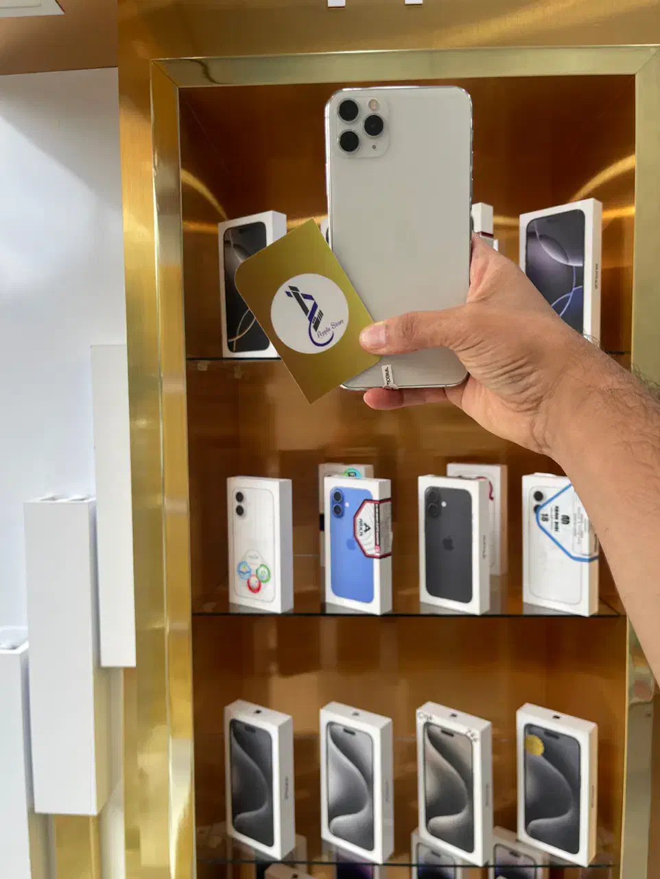 فروش آیفون ۱۱ پرو مکس دوسیم باتری ۱۰۰|موبایل|رشت, لاکانی|دیوار