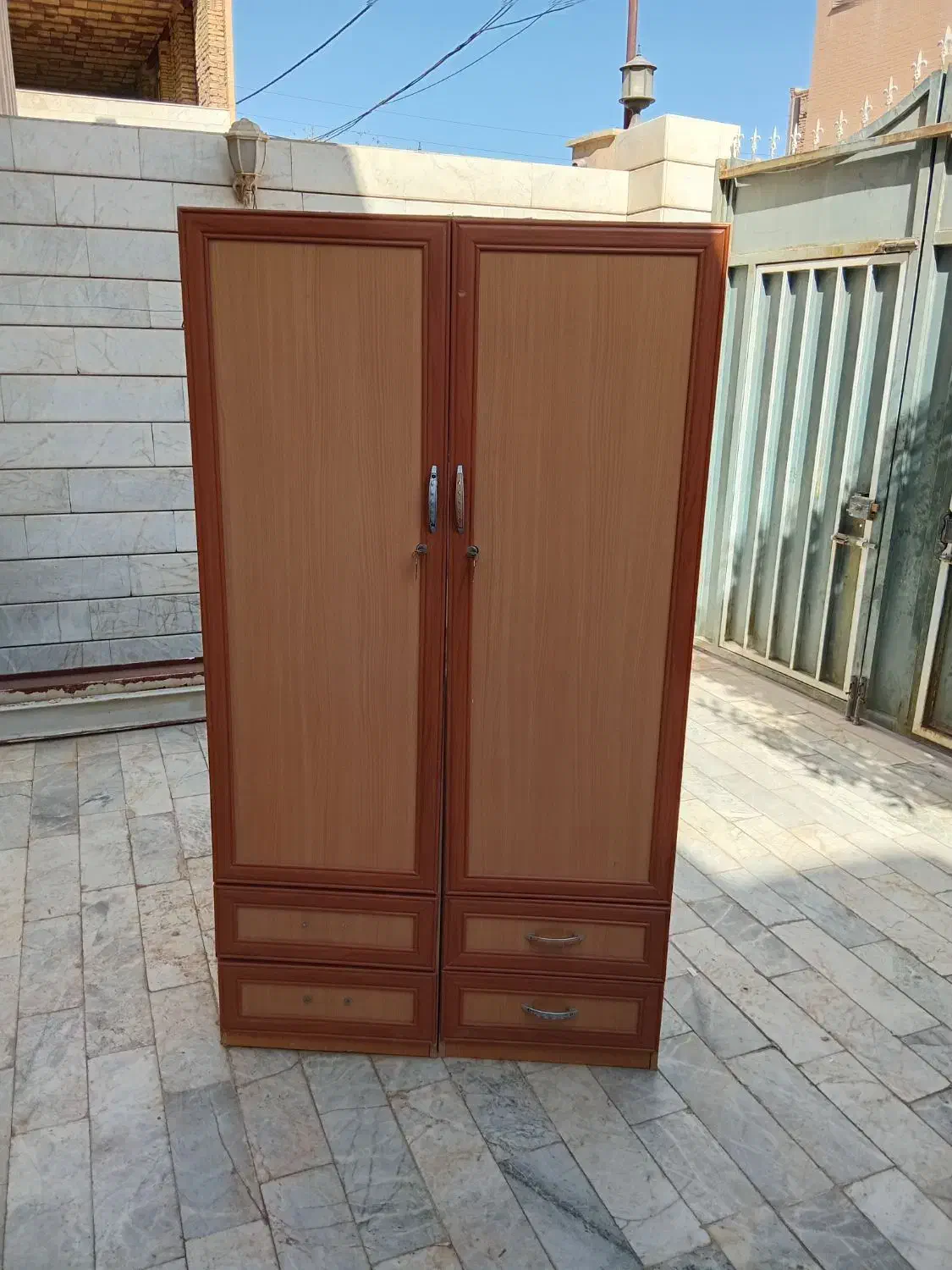 کمد لباس|جاکفشی، کمد، دراور|یزد, |دیوار