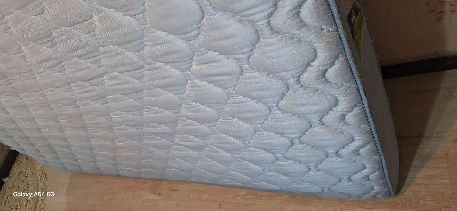 تشک دونفره|تشک تختخواب|پرند, فاز ۲|دیوار