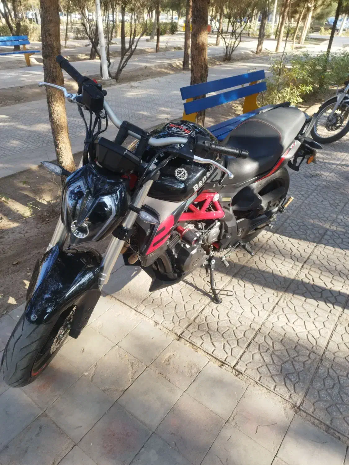 بنلی 250s دو سیلندر|موتورسیکلت|قم, آزادگان|دیوار