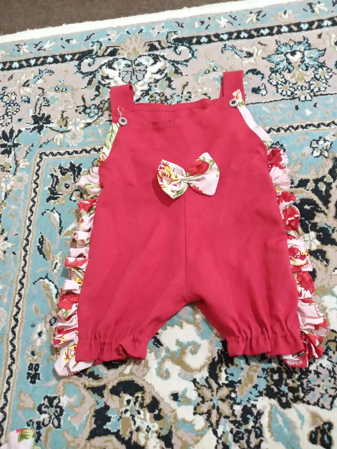 لباس|کفش و لباس بچه|حسن آباد, |دیوار