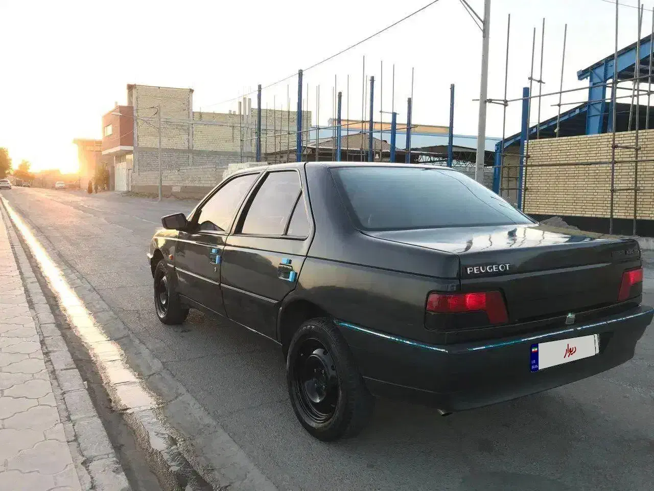 پژو405مدل83|خودرو سواری و وانت|نجف‌آباد, یزدانشهر|دیوار