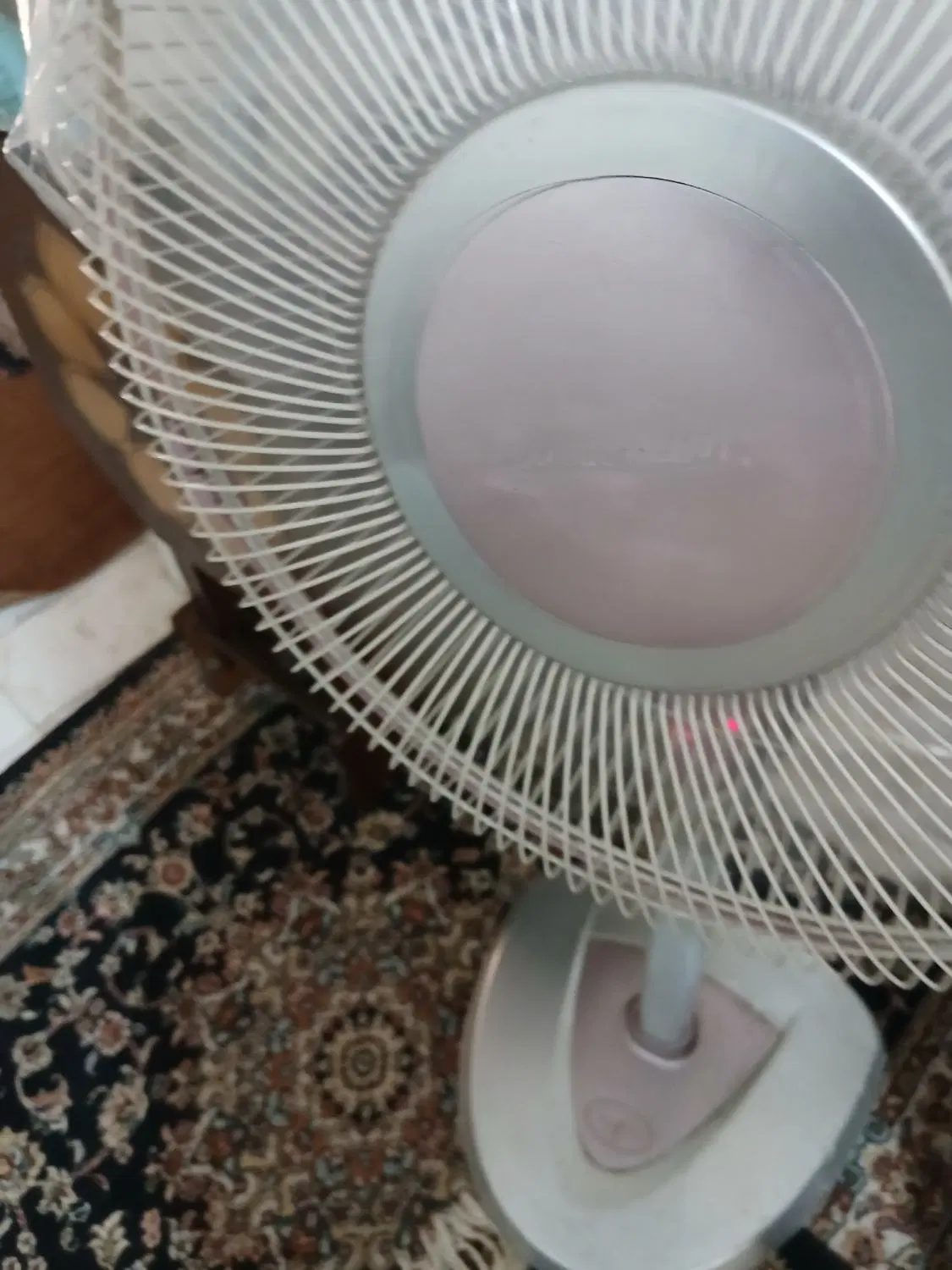 پنکدوعددتوانباربودنیازبهتمیر|پنکه و تصفیهکنندهٔ هوا|تهران, آذری|دیوار
