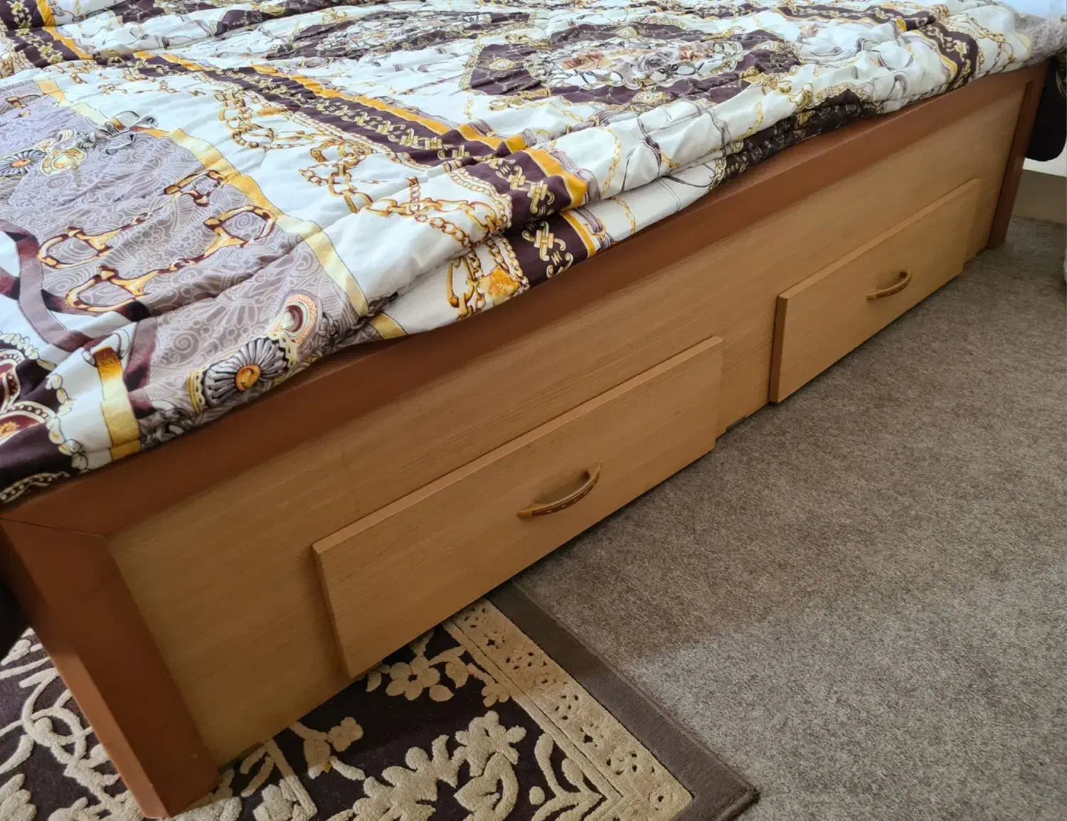 ست خواب|تخت و سرویس خواب|شاهین‌شهر, فیض|دیوار