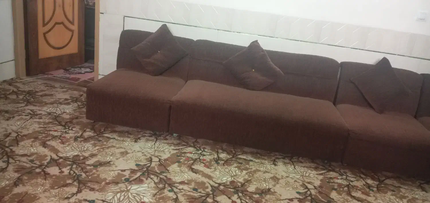 مبل ۵نفره|مبلمان خانگی و میز عسلی|اصفهان, سرشبادران|دیوار