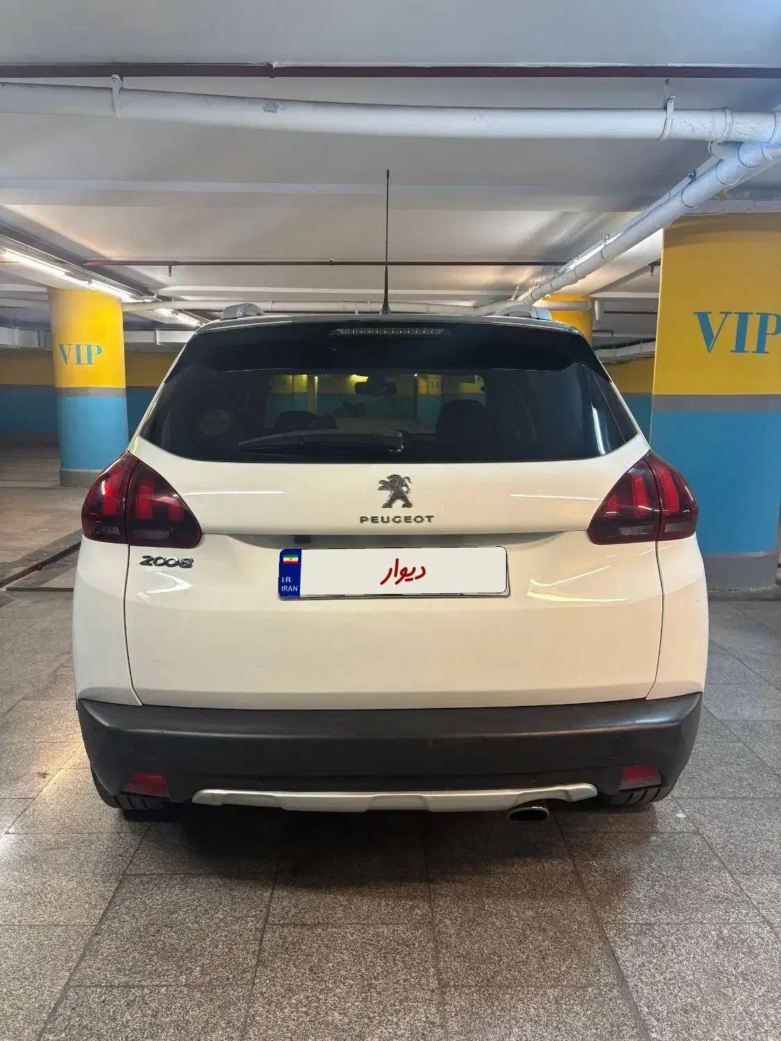 پژو ۲۰۰۸ بی رنگ|خودرو سواری و وانت|تهران, جماران (نیاوران)|دیوار