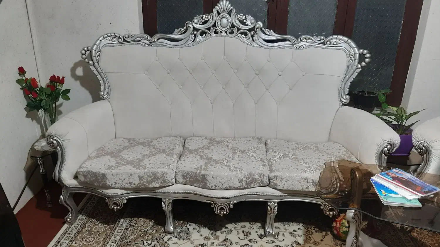 مبل سلطنتی راحتی|مبلمان خانگی و میز عسلی|آستارا, |دیوار