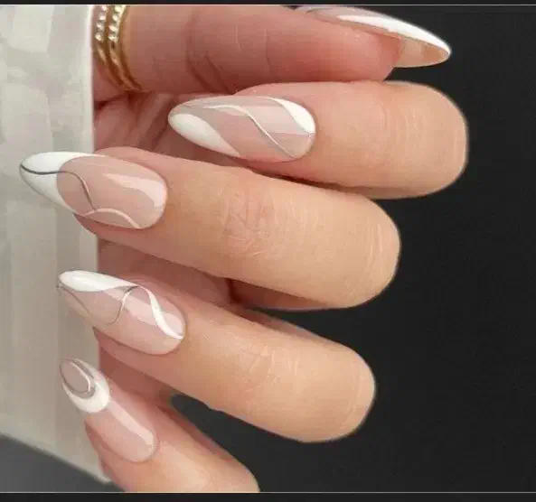 کاشت ناخن نصف قیمت|خدمات آرایشگری و زیبایی|فردیس, شهرک شهید حسینی|دیوار