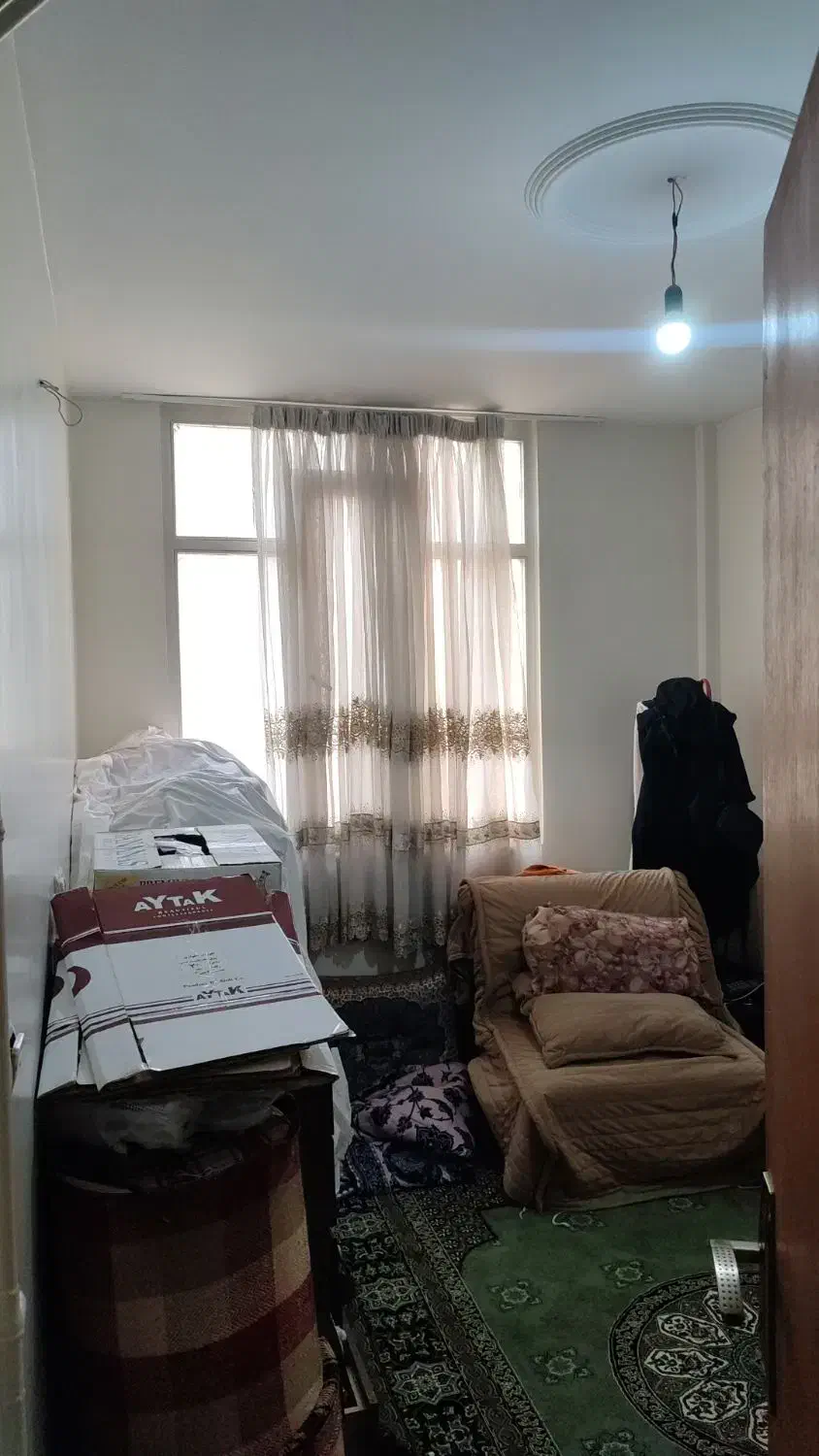 واحد ۱ خوابه طبقه اول